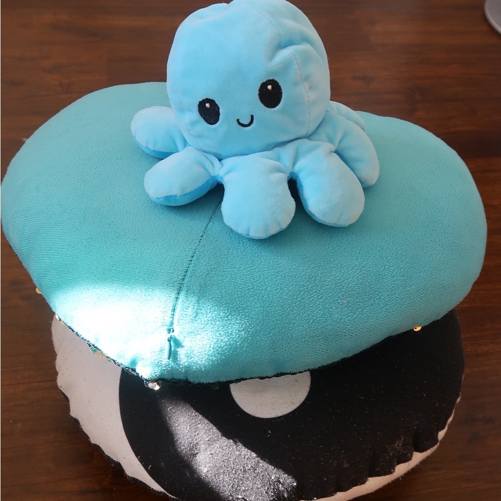 Plush Bundle - Picture 4 of 13